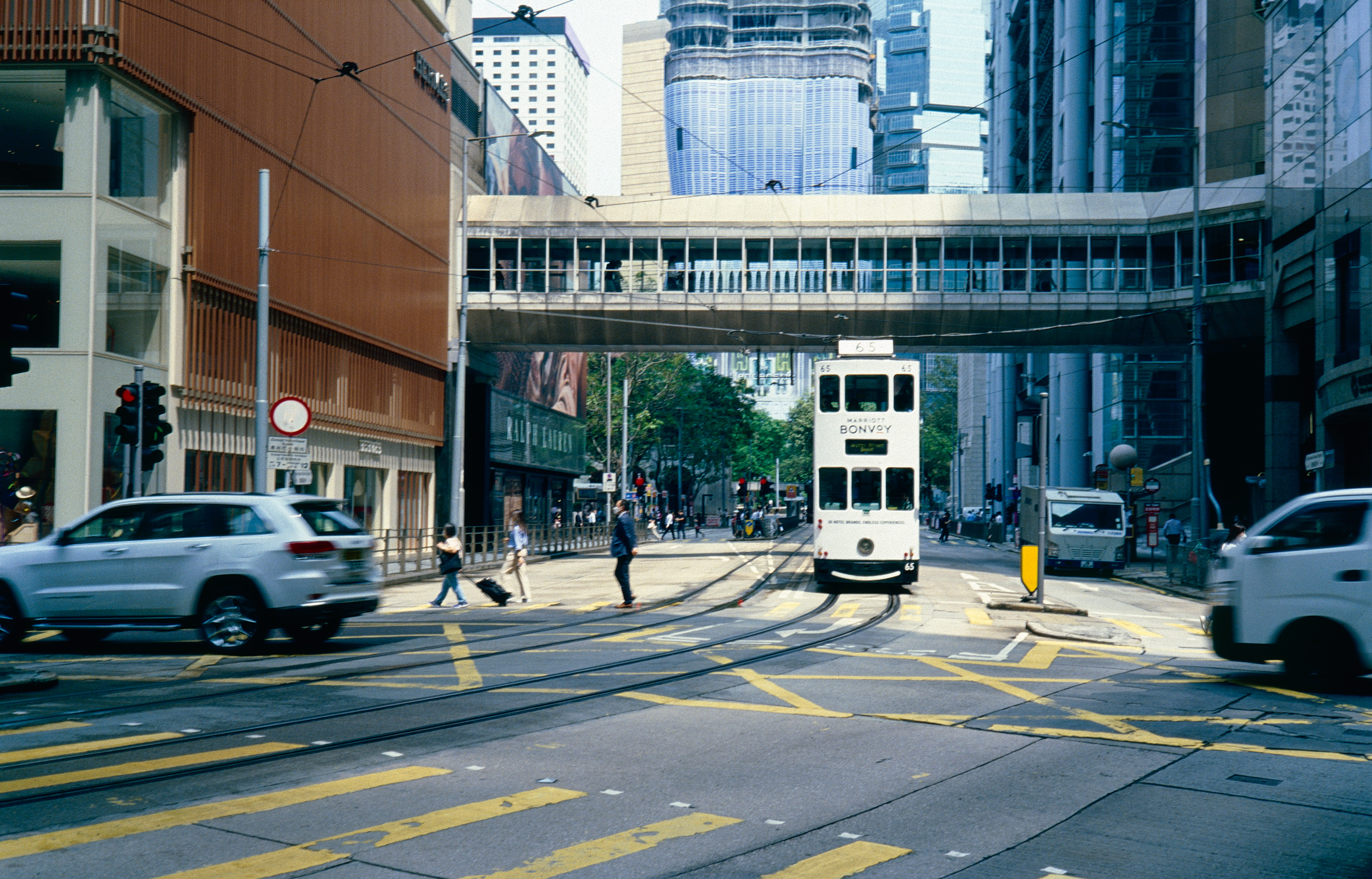 Ice House Street at Des Voeux Road Central